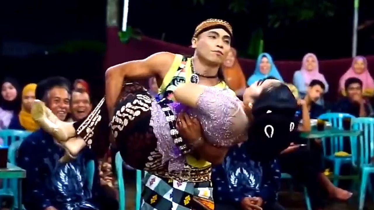 Tragedi Atraksi Pardi Kucing ???