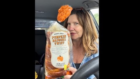 Product review Trader Joe’s pumpkin brioche bread. Best Trader Joe’s products. Is it worth the hype?