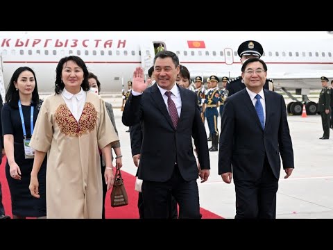 Как Садыра Жапарова