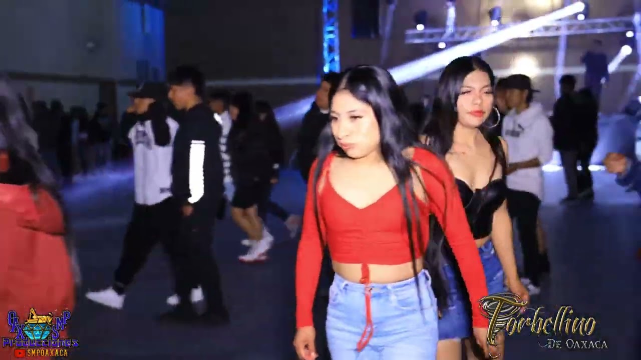 Torbellino De Oaxaca  En Castroville  California