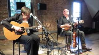 Video thumbnail of "BRUNO DENECKERE & NILS DE CASTER - Catfish (Bob Dylan)"