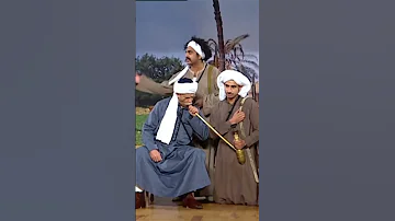 أهل البلد مش هيسكتوا يا عتريس لما صاحبك يعلق على جملة واحدة 