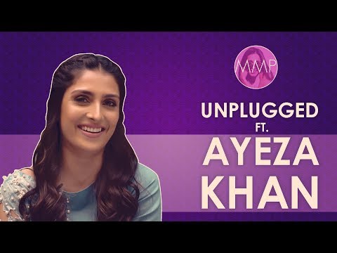 20 Things You Didn't Know About Ayeza Khan! | Momina's Mixed Plate |