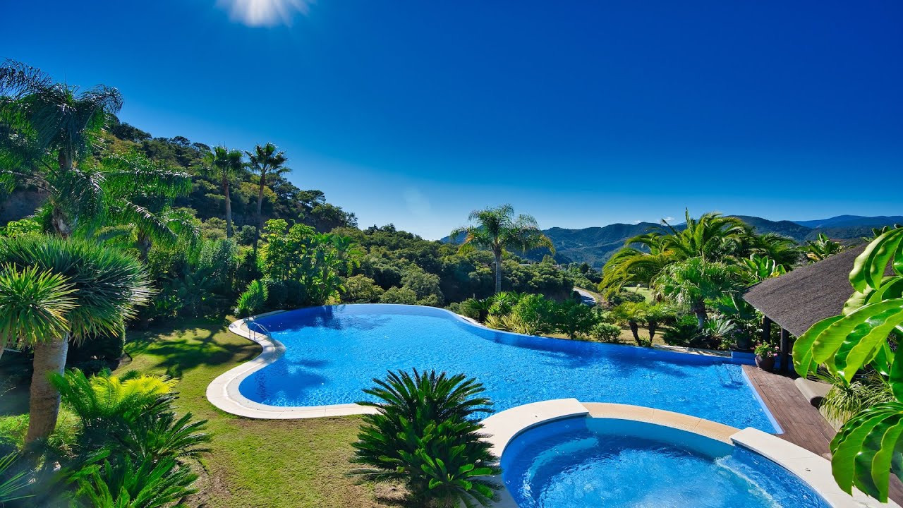 Spectacular Villa with Panoramic Views in Marbella, €5.200.000, Marbella Hills Homes Real Estate