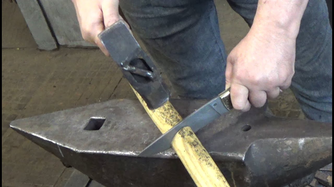 150  Клинок из классического дамаска