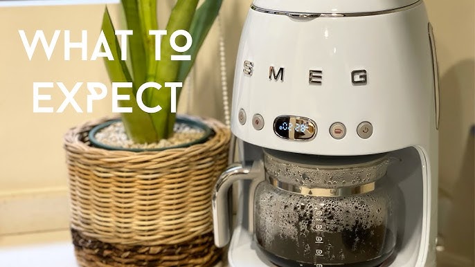 Smeg Drip Coffee Machine Review: Retro, Yet Competent