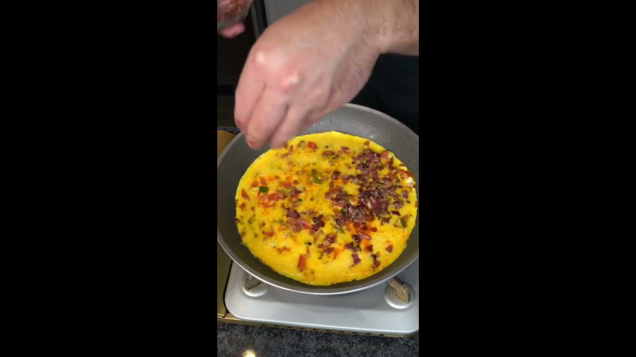 THE BEST OMELLETE IN WORLD GOLDEN BALANCE