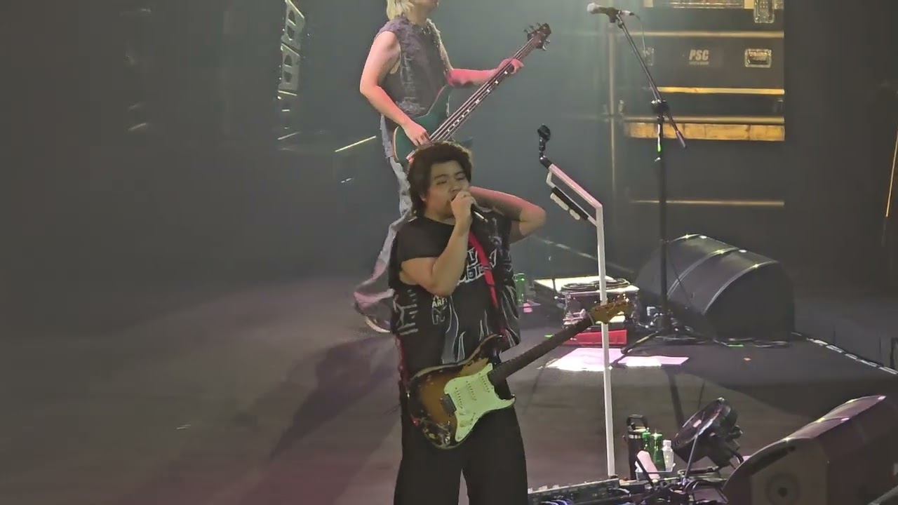 ได้แต่นึกถึง - Only Monday @WE ARE ONLY MONDAY CONCERT