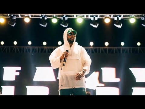 Fally Ipupa - De La Renta (live in Bujumbura 🇧🇮)