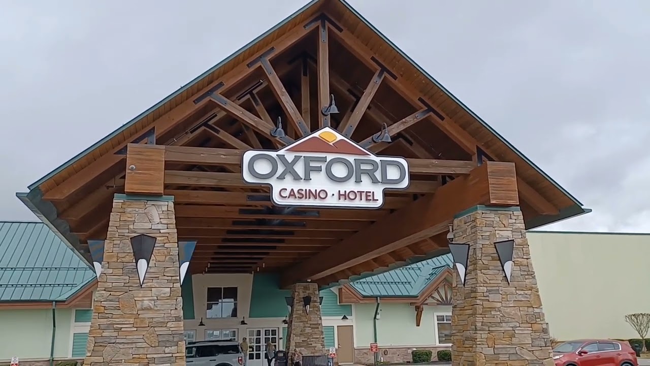 Gambling at the Oxford Casino in Oxford, Maine and a $50 Amazon Giftcard Giveaway!😀💰😀💰😀