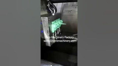 pipe fitting injection molding machine from customer taire