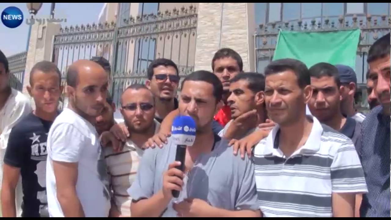 بسكرة: شباب بطال  يطالب بمناصب عمل بالمقاطعة الإدارية أولاد جلال