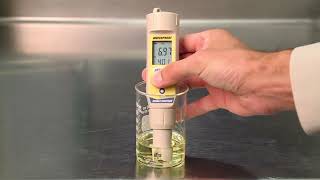 Drew Marine - Oakton pHTestr 30   Caliobration and PH Measurment Instructions
