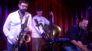Taxiwars - Artificial Horizon