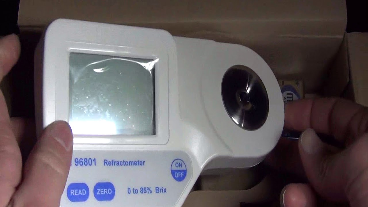 Digital Refractometer for Brix Measurement in Food - HI96801