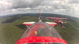 Ultimate 10-200 and Pitts S2B in Formation