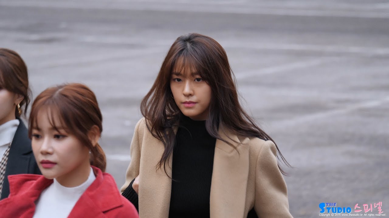 181221 AOA 설현 SEOLHYUN 뮤직뱅크 연말결산 출근길 직캠 by Spinel