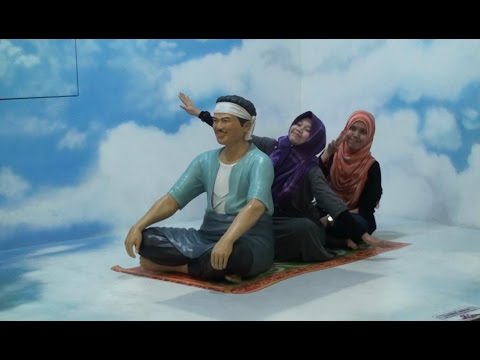 Penang 3D Trick Art Museum - YouTube