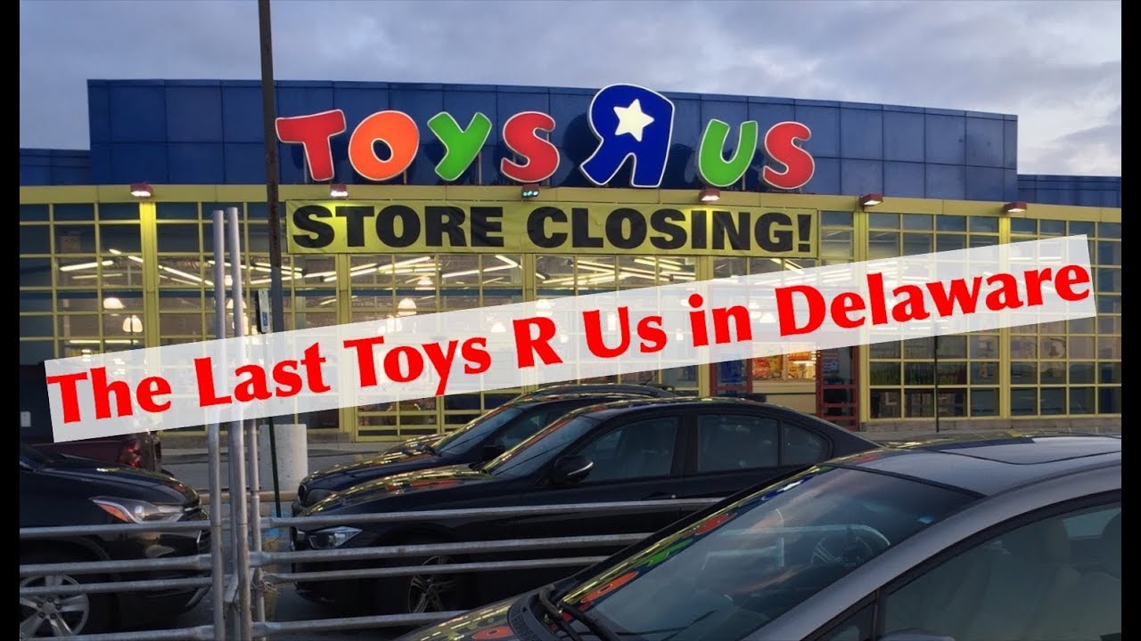 Closing Toys R Us Toy Hunt Liquidation Sale at Our State’s Last Store