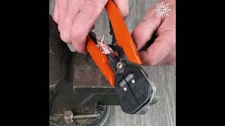 ⚡ One Electrician Tip That Could Save Your Life! 😱 #hacks #short #viral #trending #lifehacks