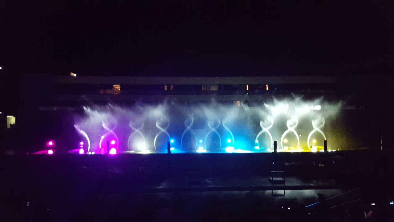 Manila Ocean Park fountain show- Philippines