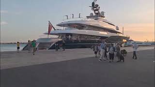 Dua Lipa's superyacht stopped in Trapani Update