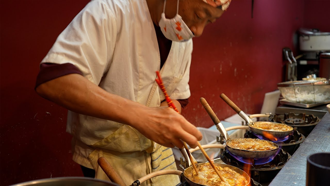 Мастерство приготовления кацудона с поразительной скоростью Kokeshi, Осака