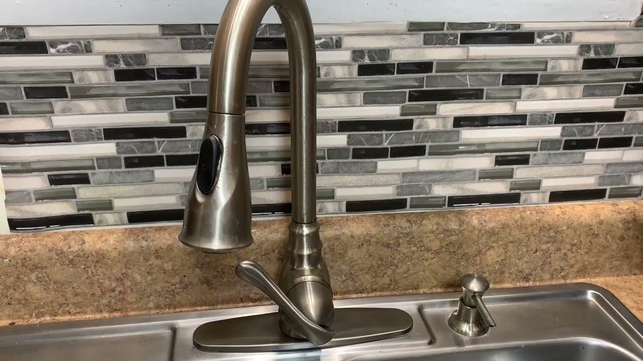 Moen CA87003SRS 1H SRS Kitchen Faucet Review