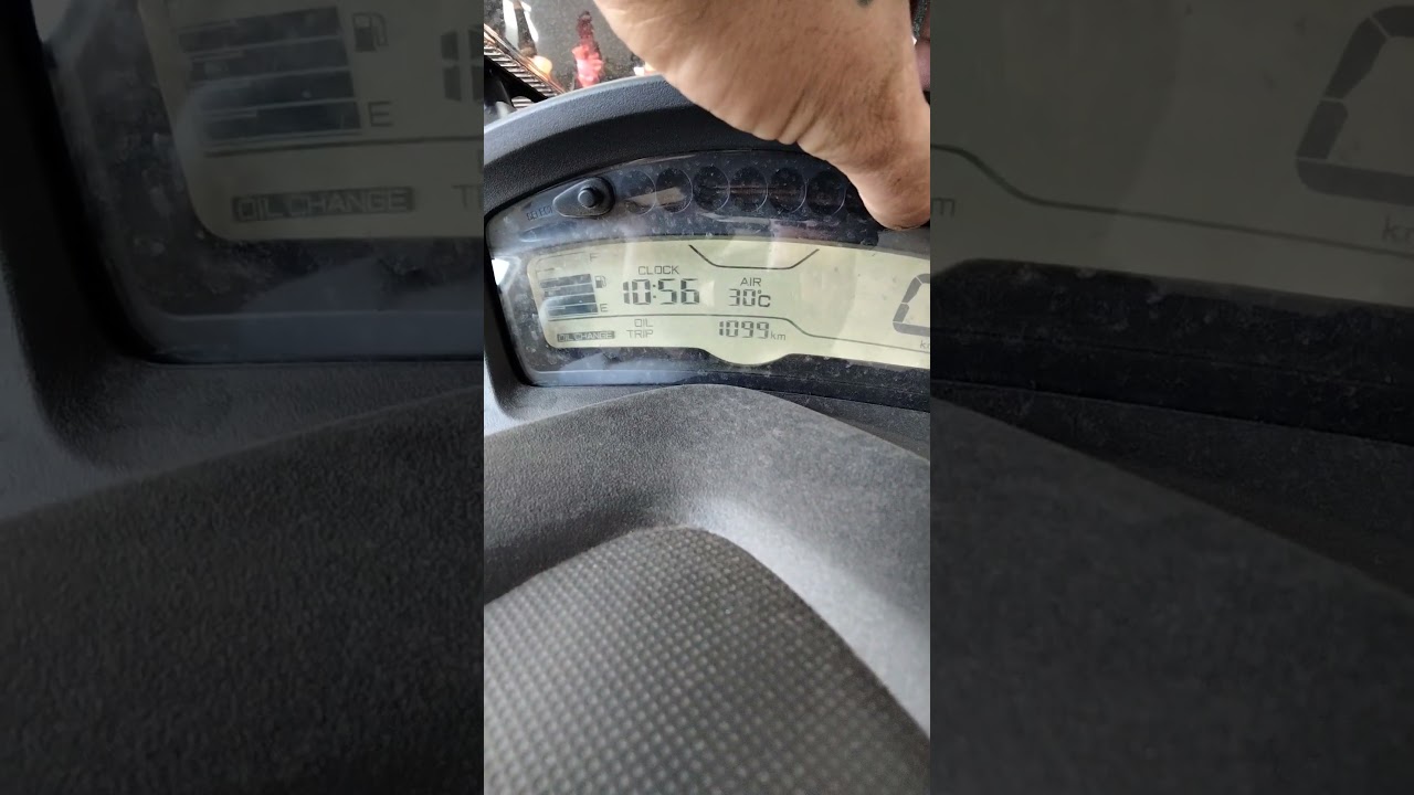 reset oíl trip Yamaha Tricity 125