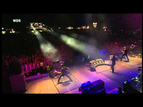 billy talent - saint veronika (live  @ Area4 2010)