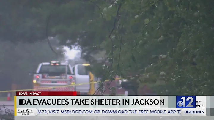 McComb neighbors wait in long lines to get gas aft...