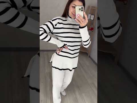 Жіночий стильний теплий прогулянковий костюм в смужку - кофта і штани (Onesize 42-46), Чорно-білий, відео 1