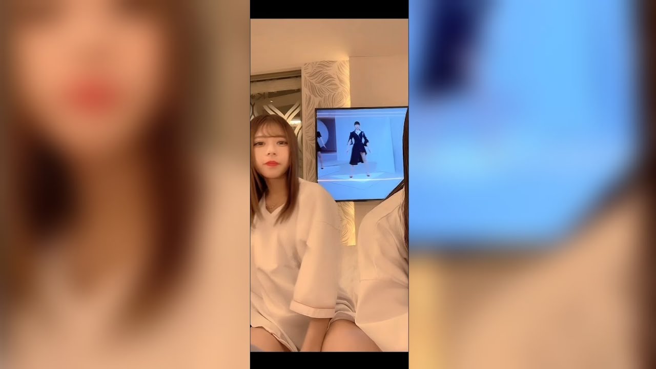 色白美人の…