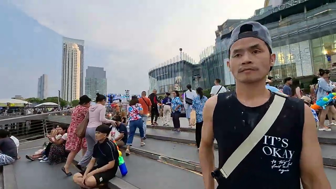 #ICONSIAMBANGKOK #BigestShppingMollInBangkok #ไอคอนสยาม