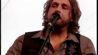 Watch Hayes Carll Faulkner Street video