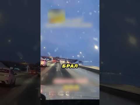 Она не может ездить без навигатора 🤷♀️🚘🗺️
