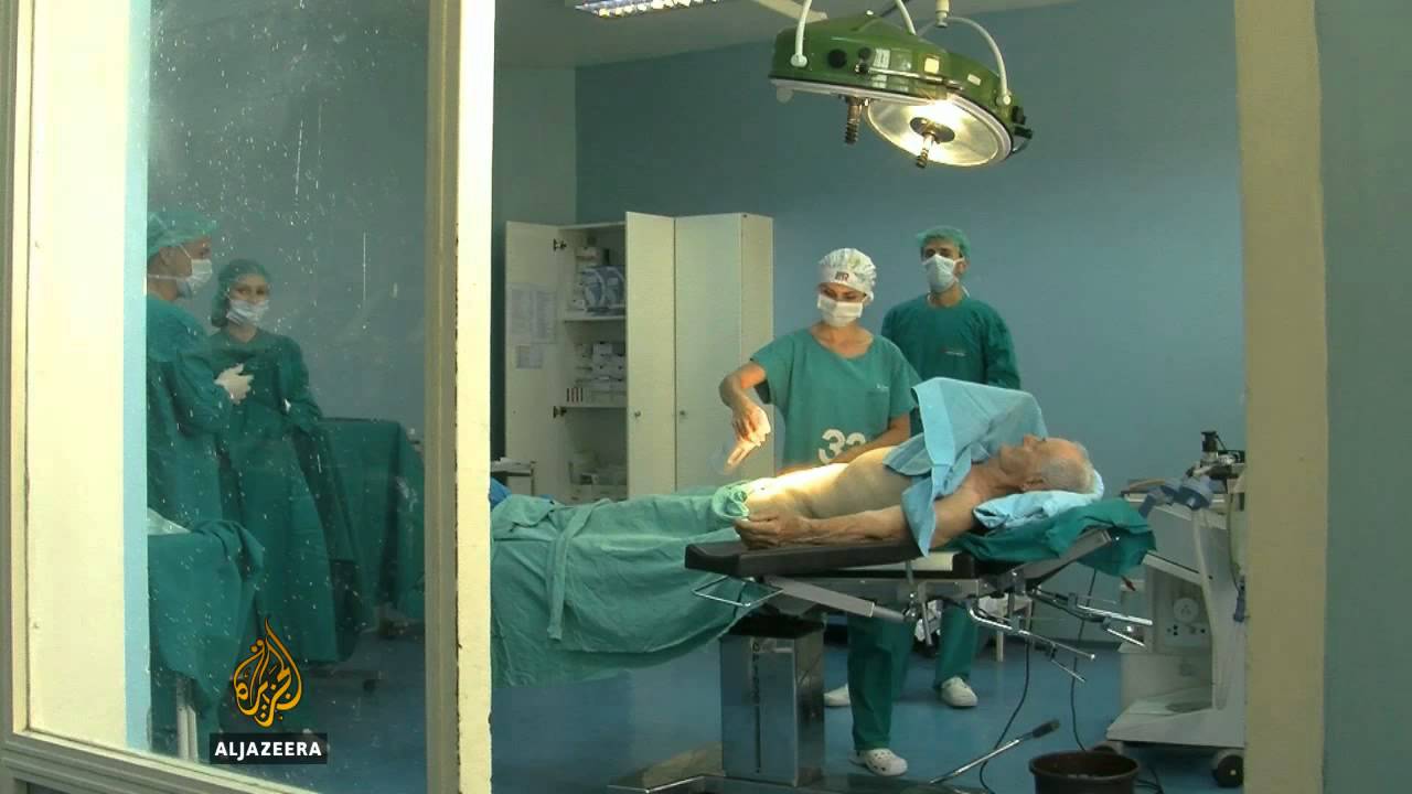 جراحة في بانيا لوكا بدون تكييف - قناة الجزيرة البلقان