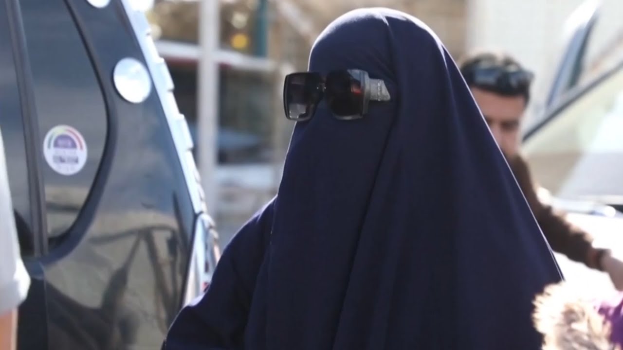 ⁣‘We don’t know who they are’: Further attempts to repatriate ISIS brides to Australia