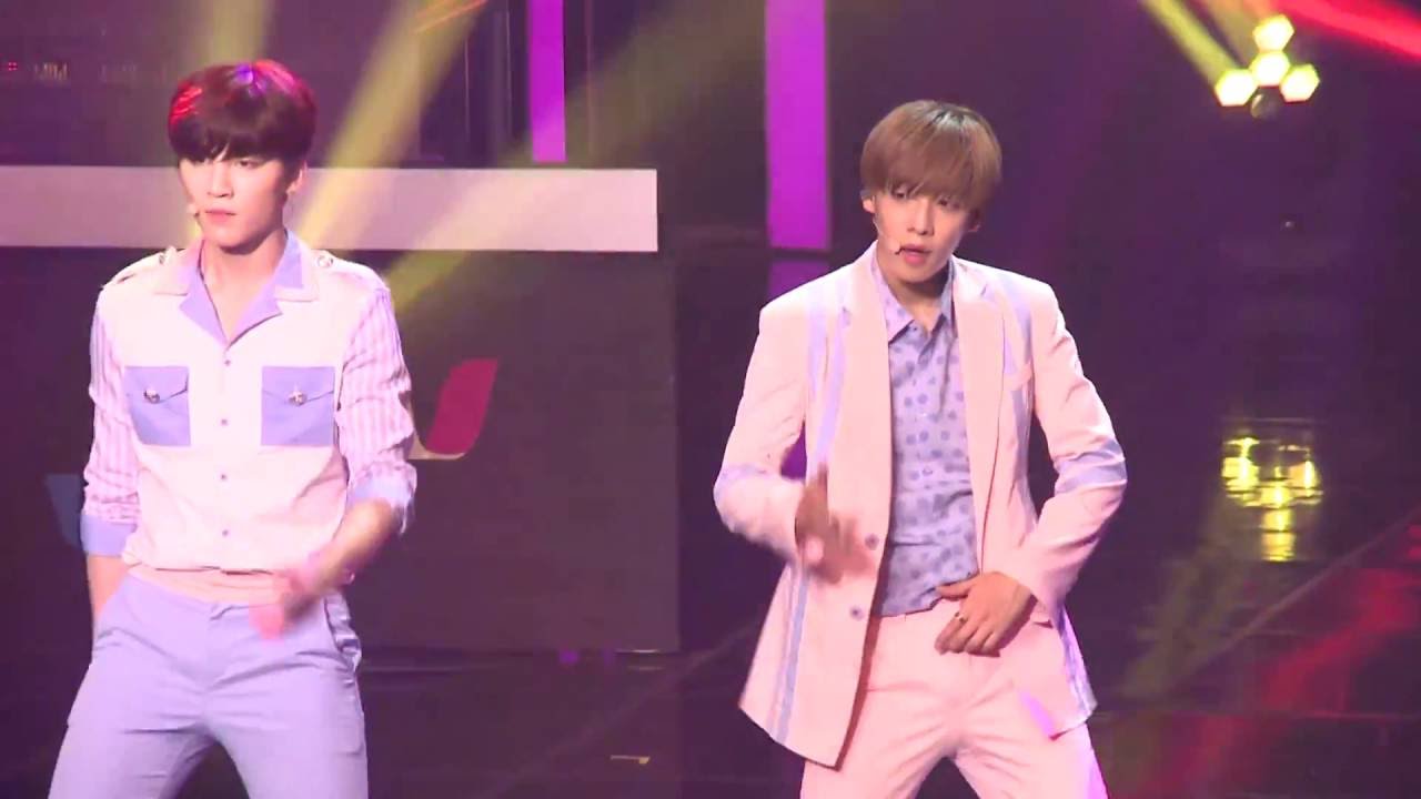 [Fancam] SNUPER : Sangil - Platonic Love, A.M.N Showcase @ DMC Festival 2016のサムネイル