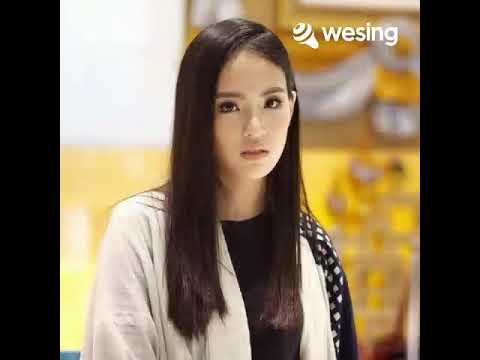 คนข้างหลังผมเองครับ