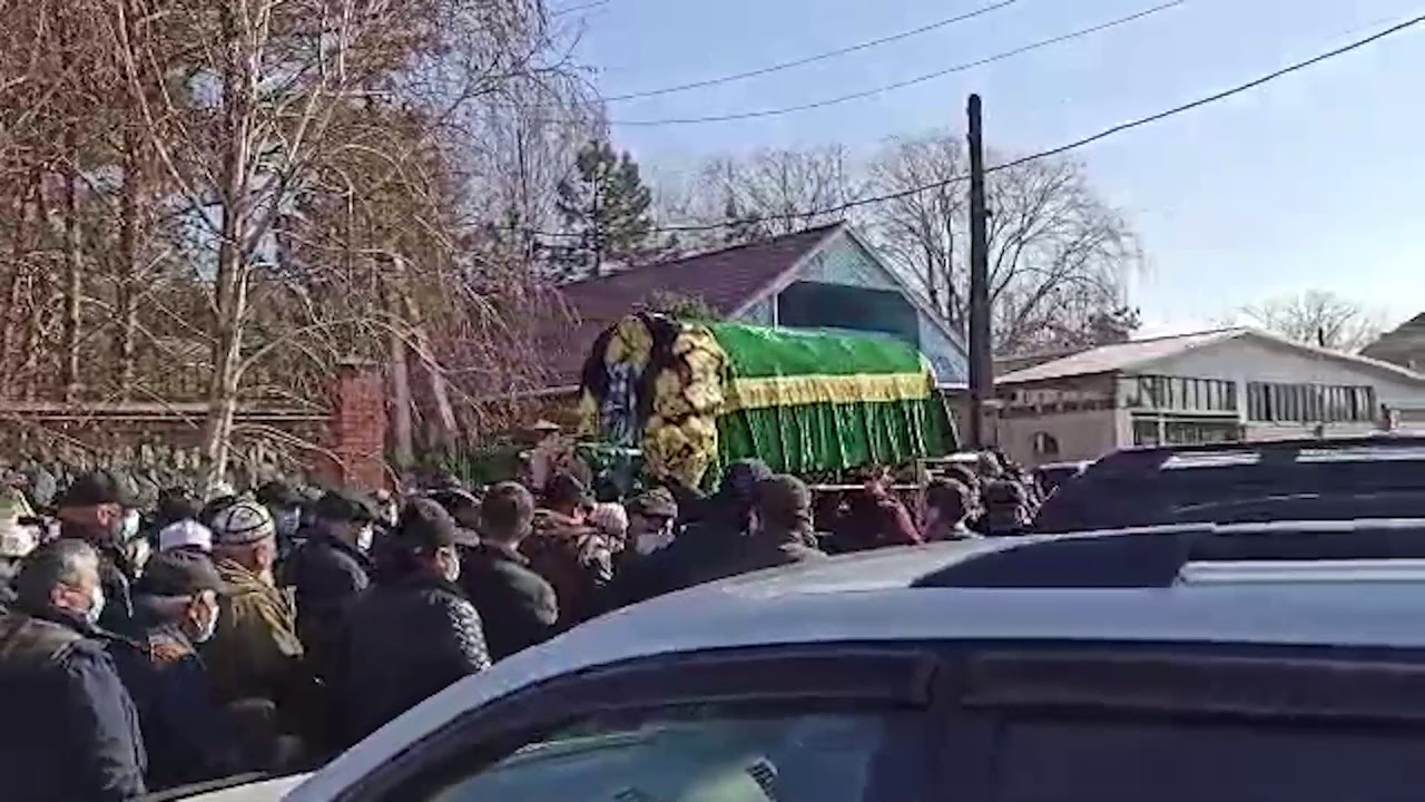Ибрагимов похоронен. Похороны Ибрагимова. Алиджан Ибрагимов дом в Токмаке.