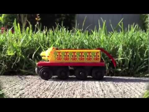 The Chinese Dragon - A Thomas The Tank Engine & Friends Wooden Railway Toy Train Review