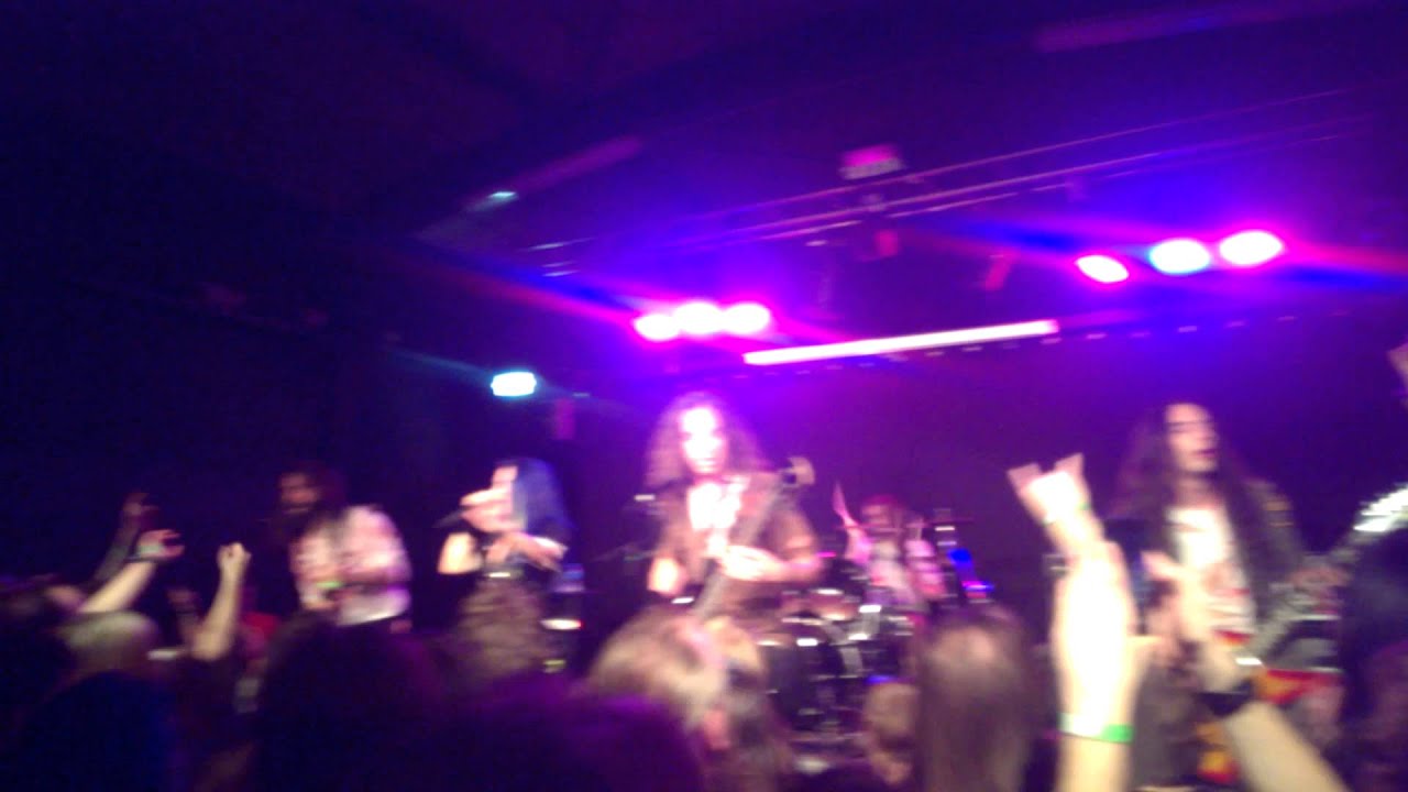 The Agonist - Born Dead, Burried Alive @ Het Podium Hoogeveen