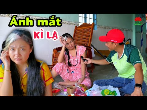 Video Nụ cười BÍ ẨN và những câu nói khó hiểu của em Thu tóc... - youtube