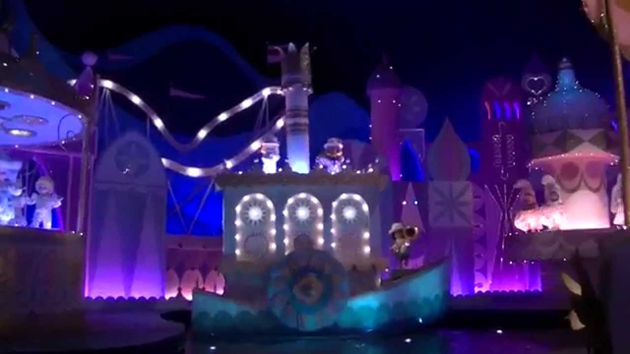 It's a Small World - Disneyland Paris - Janvier 2015
