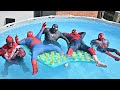 Team SPIDER-MAN's Swimming Pool Routine