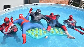 Team SPIDER-MAN's Swimming Pool Routine