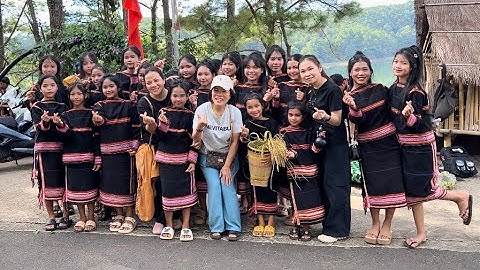 Đoàn cồng chiêng của làng Nhao 1 xã Ia Kênh 2024