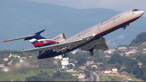 Ekspertų įšvados: sudužusio Rusijos lėktuvo pilotas galimai sumaišė jūrą su dangumi