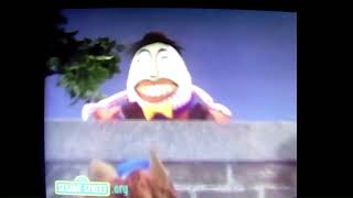 Sesame Street-Humpty Dumpty's Falls Kermit's News.mp4